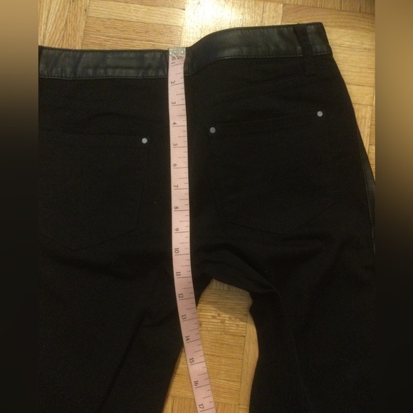 Club Monaco faux leather detail pants - Picture 8 of 9